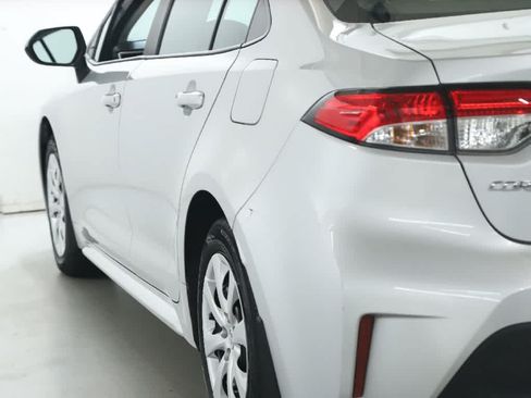 Certified 2024 Toyota Corolla LE FWD image 39