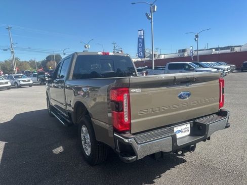 New 2026 Ford F250 XLT w/ XLT Premium Package image 5