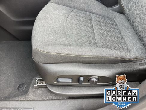 Used 2022 Chevrolet Equinox LT FWD image 21