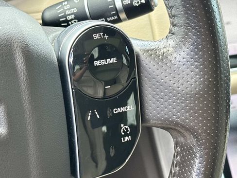 Used 2019 Land Rover Range Rover Sport HSE AWD/4WD image 26