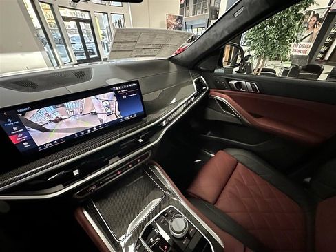 Used 2024 BMW X6 M60i w/ Dynamic Handling Package image 43