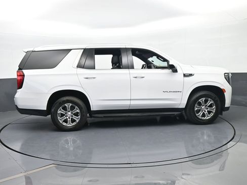 Used 2021 GMC Yukon SLE w/ Gmc Pro Safety Plus Package image 7