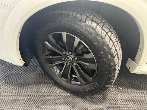 Used 2019 Nissan Armada Platinum w/ Captain's Chairs Package image 38