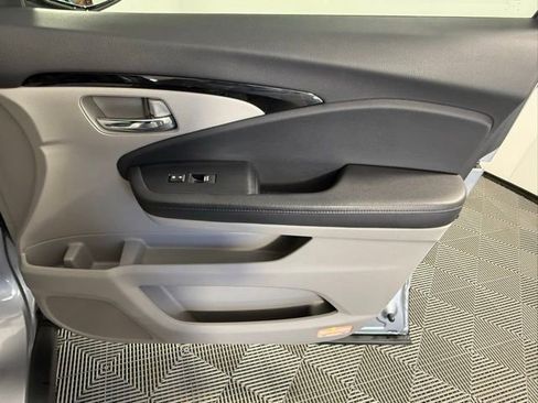 Used 2020 Honda Pilot Elite image 51