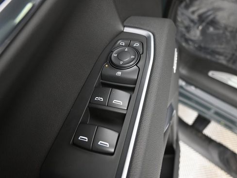 Used 2026 Chevrolet Silverado 1500 LT Trail Boss w/ Convenience Package II image 19