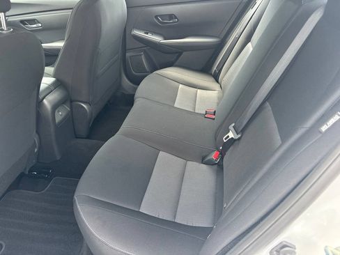 Used 2025 Nissan Sentra SV FWD image 26