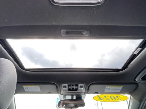 Used 2024 Kia Forte GT-Line w/ GT-Line Premium Package image 21