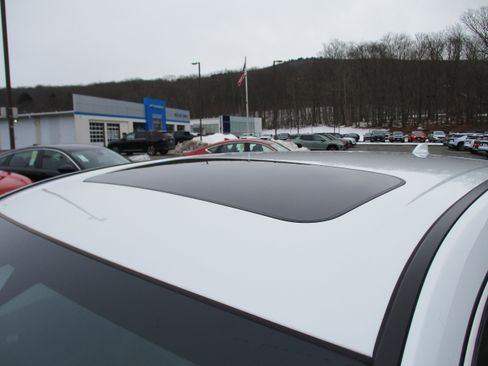 Certified 2023 Honda CR-V EX-L image 11