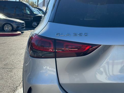 Certified 2023 Mercedes-Benz GLA 250 4MATIC image 17