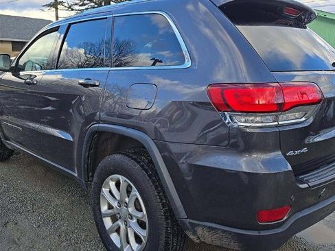 Used 2021 Jeep Grand Cherokee Laredo image 8