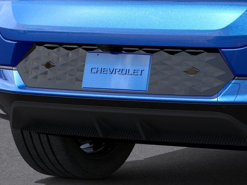 New 2026 Chevrolet Equinox EV RS w/ Convenience Package II FWD image 41