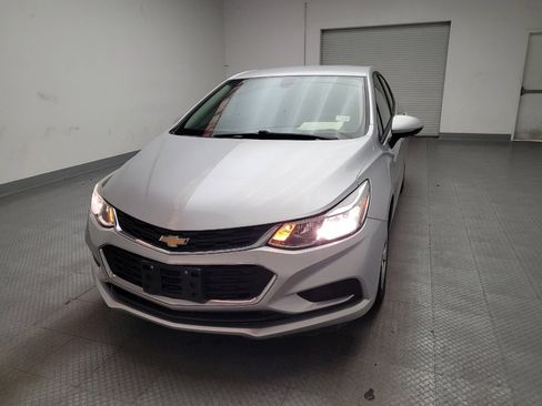 Used 2018 Chevrolet Cruze LS image 15