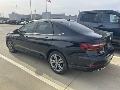 Used 2019 Volkswagen Jetta S image 8