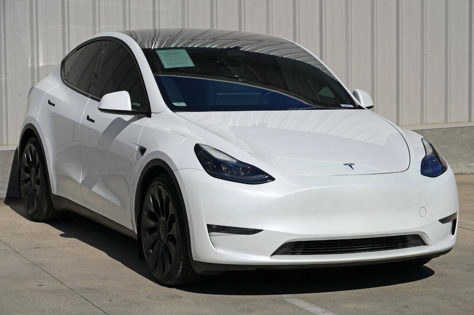 Used 2023 Tesla Model Y Performance AWD/4WD image 54