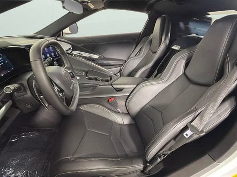 Used 2023 Chevrolet Corvette Stingray Coupe w/ 1LT RWD image 17