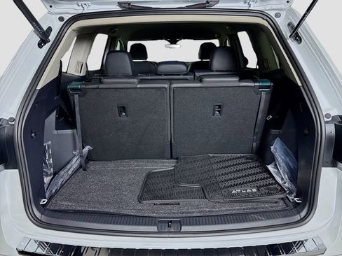 New 2026 Volkswagen Atlas SE AWD/4WD image 27