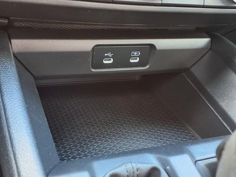 Used 2023 Honda Accord EX image 14