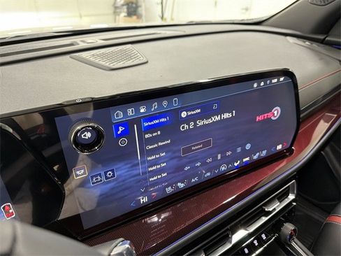 New 2026 Chevrolet Traverse RS w/ LPO, Floor Liner Package image 27