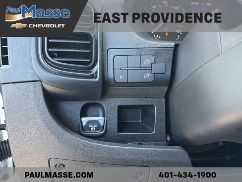 Used 2025 RAM ProMaster 2500 w/ Convenience Group FWD image 10