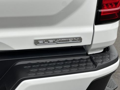 New 2026 GMC Canyon Elevation image 7