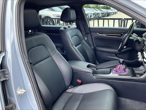Used 2024 Honda Civic Sport Touring image 9