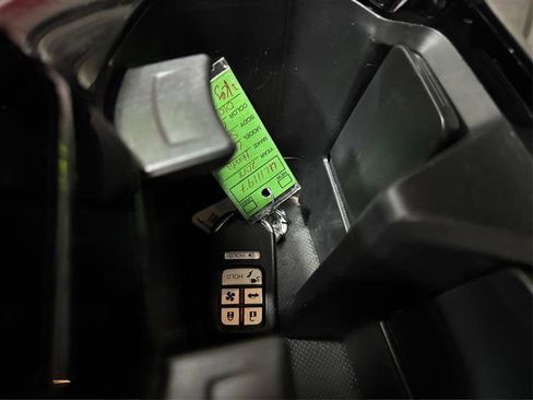 Used 2018 Honda Clarity Plug-In Hybrid image 24