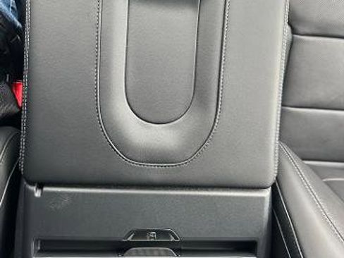 New 2025 Ford Expedition Platinum w/ Stealth Performance Package image 17