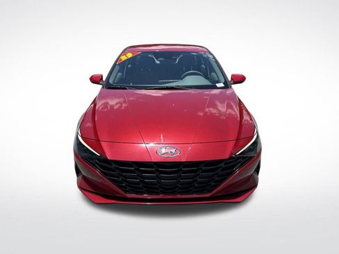 Used 2023 Hyundai Elantra SEL FWD image 2