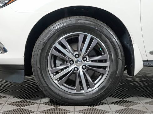 Used 2019 INFINITI QX60 Luxe w/ Essential Package AWD/4WD image 12