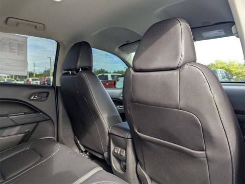 Used 2022 Chevrolet Colorado ZR2 w/ ZR2 Dusk Special Edition image 12