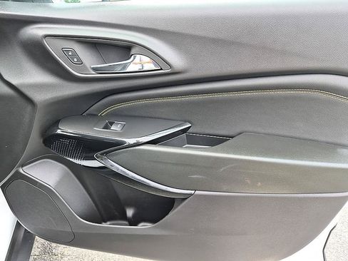 Certified 2026 Chevrolet Trax ACTIV FWD image 32