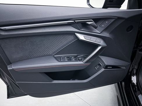 Used 2025 Audi RS 3 image 38