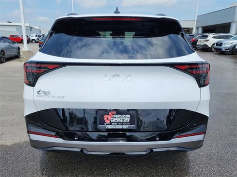 New 2026 Kia Sportage SX image 4