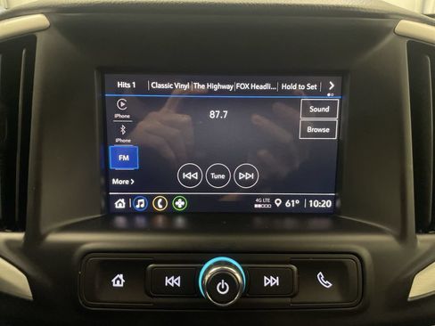 Used 2024 GMC Terrain SLE w/ Driver Convenience Package FWD image 7