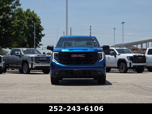Used 2022 GMC Sierra 1500 Elevation AWD/4WD image 2
