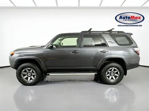 Used 2020 Toyota 4Runner TRD Off-Road Premium image 9