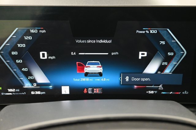 Used 2025 BMW X5 M60i AWD/4WD image 12