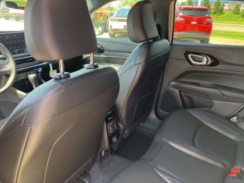 New 2026 Jeep Compass Limited AWD/4WD image 21