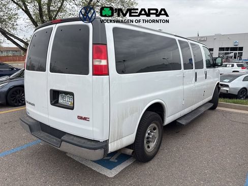 Used 2018 GMC Savana 3500 LT w/ LT Preferred Equipment Group RWD image 6