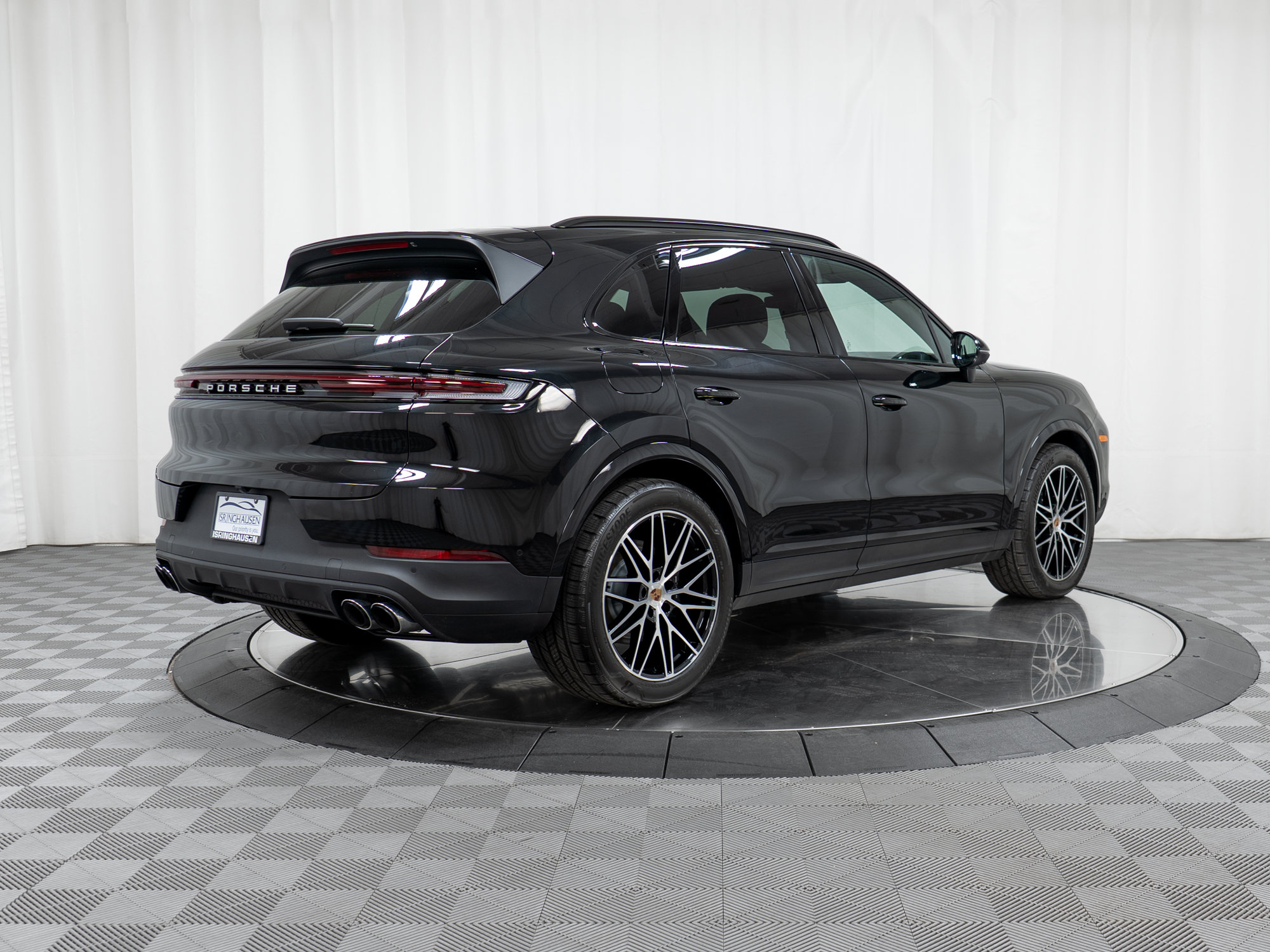 Certified 2026 Porsche Cayenne w/ Premium Package Plus AWD/4WD image 7