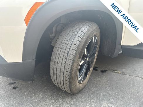 Used 2022 Chevrolet TrailBlazer LT AWD/4WD image 28