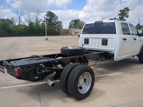 New 2026 RAM 5500 Tradesman w/ Chrome Appearance Group AWD/4WD image 2