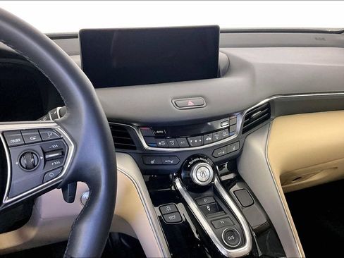 Used 2025 Acura TLX w/ Technology Package FWD image 9