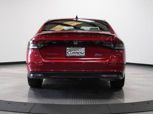 Used 2023 Honda Accord Sport image 7