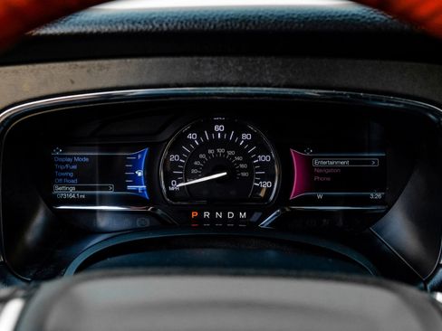 Used 2017 Lincoln Navigator L Select image 27