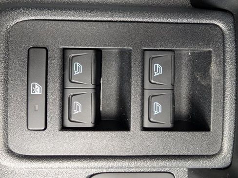 New 2025 Ford Bronco Big Bend w/ Black Diamond Package image 21