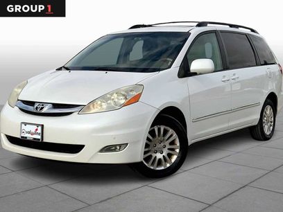 Used 2010 Toyota Sienna XLE