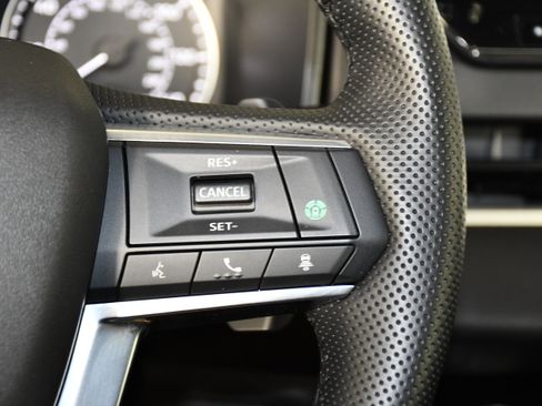 Used 2024 Mitsubishi Outlander SE AWD/4WD image 21