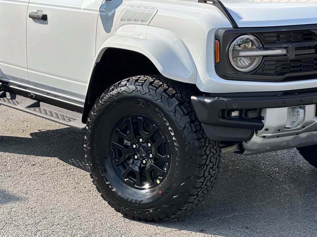 New 2026 Ford Bronco Raptor AWD/4WD image 40