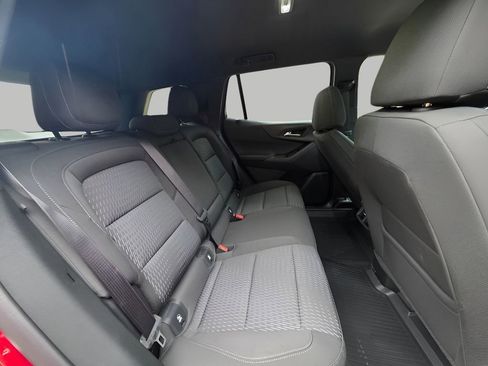 New 2026 Chevrolet Equinox LT w/ LPO, Floor Liner Package FWD image 7